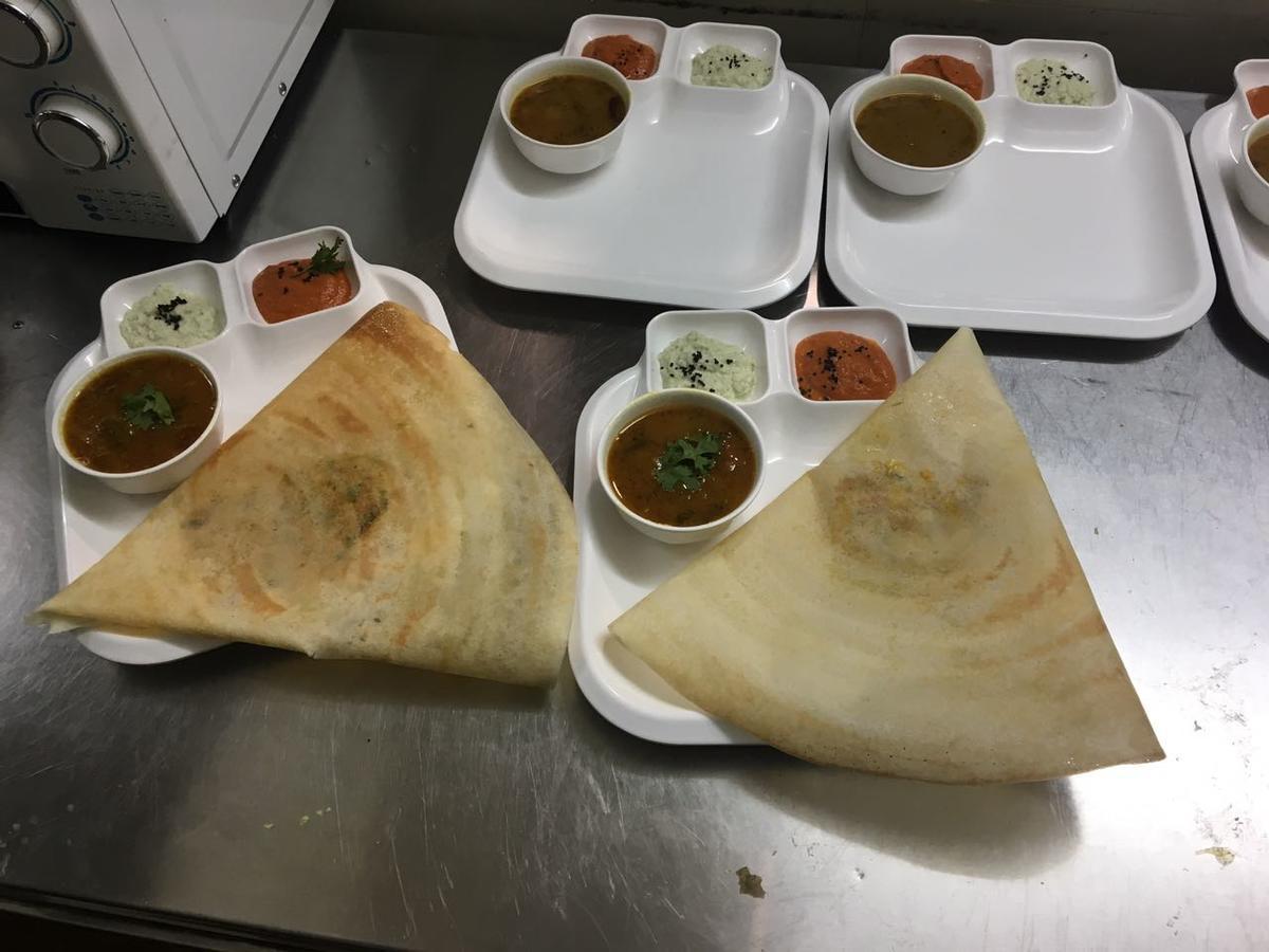 Hotel Neelam Moga Ludhiana Zewnętrze zdjęcie